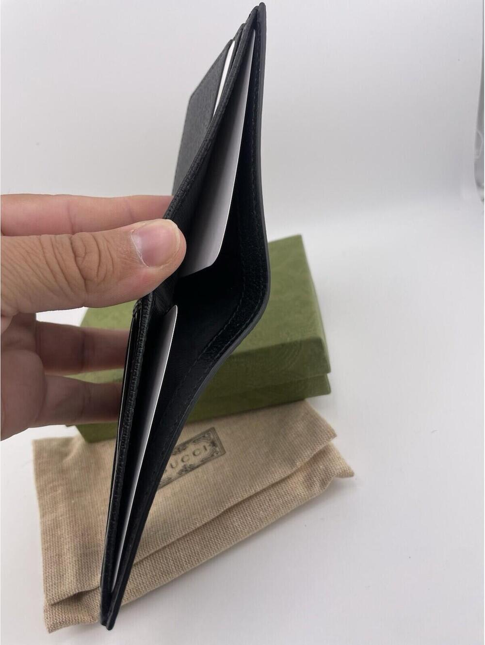 Gucci Men's Black Leather Bifold Wallet With Gold GG Initials Authentic New - Picture 8 of 9